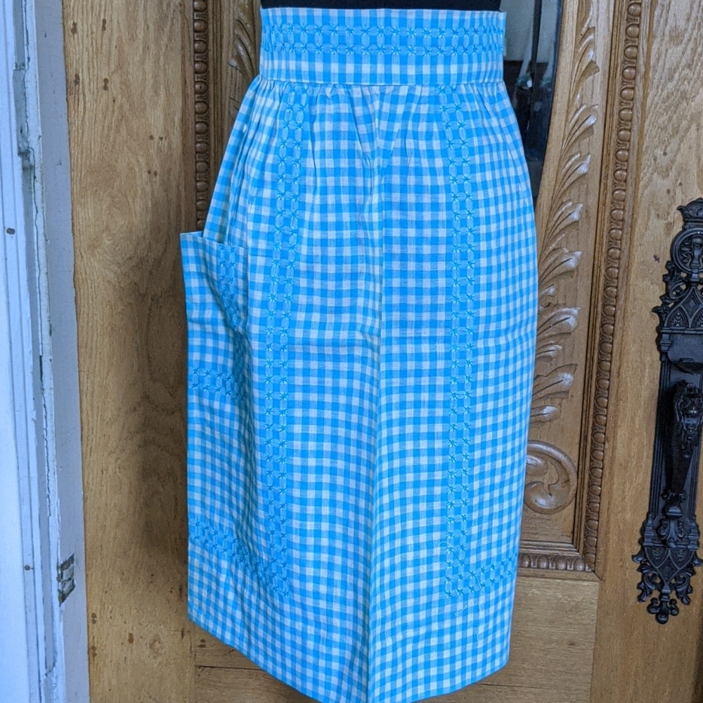 Vintage Light Blue Gingham Half Apron With Pocket